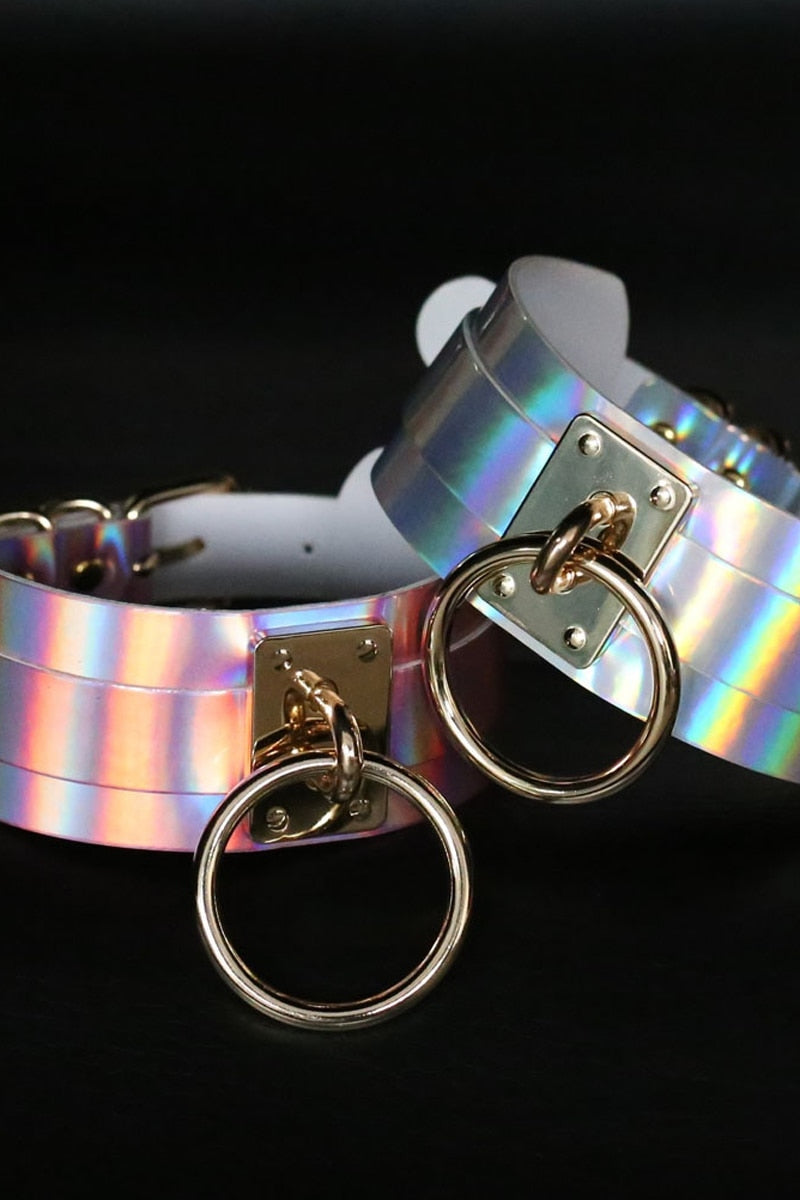 Holographic Choker-920