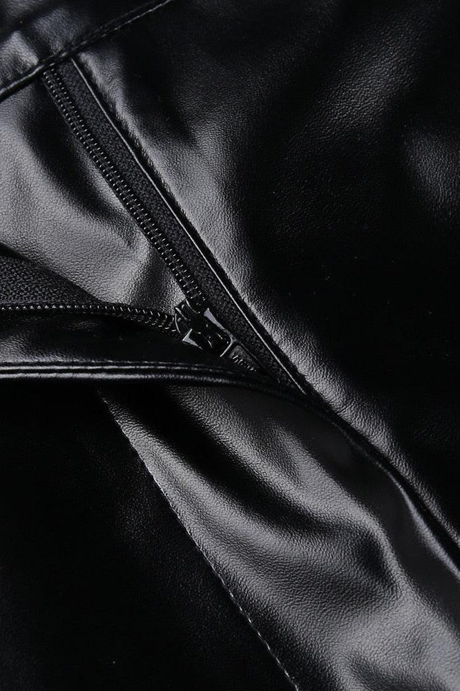 Triangle Pocket Short