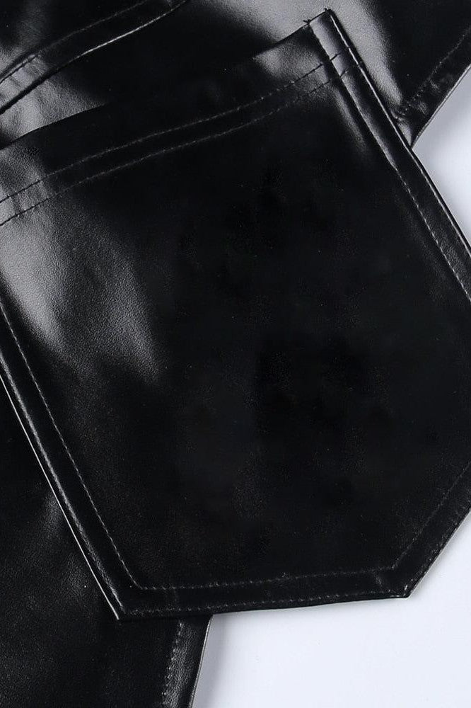 Triangle Pocket Short