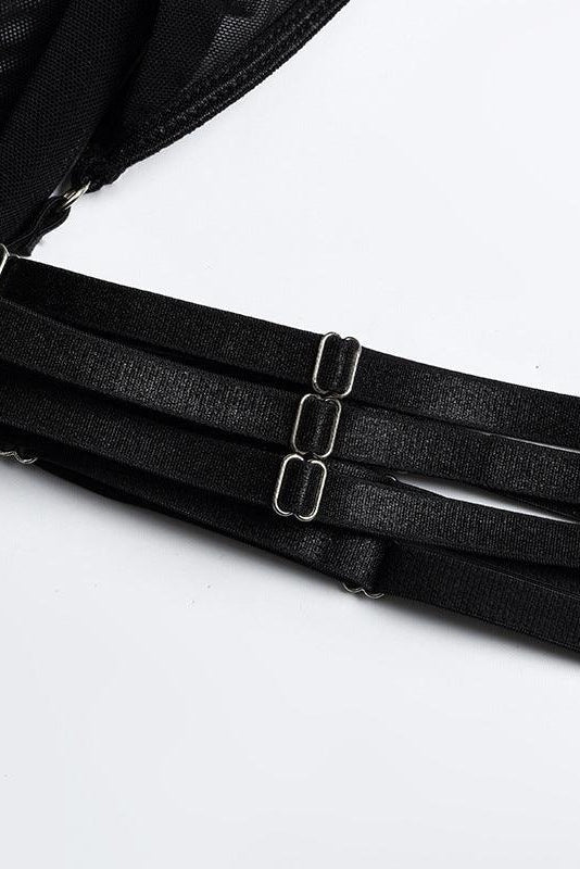 Cut Out 4-Piece Garter Belt